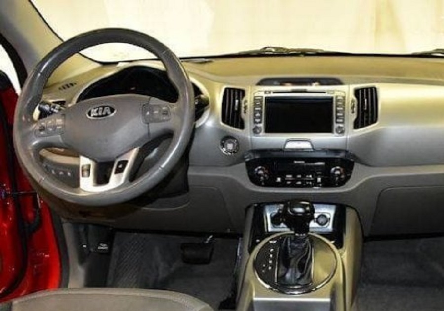 Kia sportage 2010 интерьер