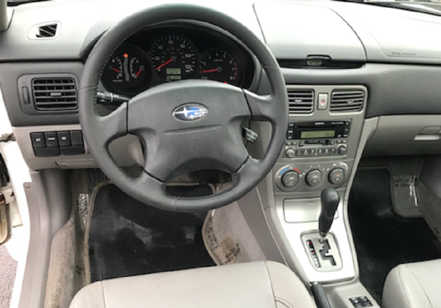 2002 forester front and back interior doors handles the same