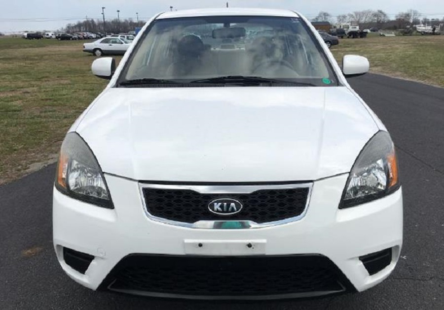 Kia rio 2 2010