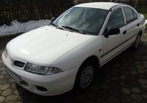 Mitsubishi carisma 1995