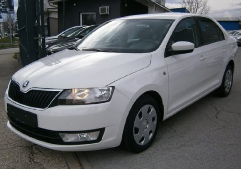 Skoda rapid 2001 год не горит дисплей что сделать